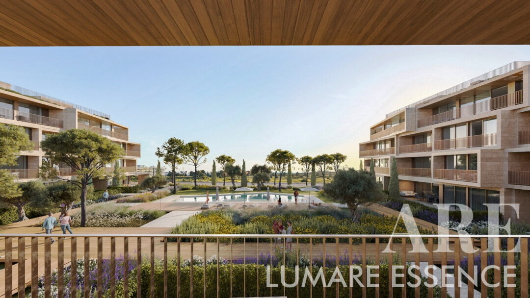 Lumare Essence Residences com varandas privadas cobertas de madeira